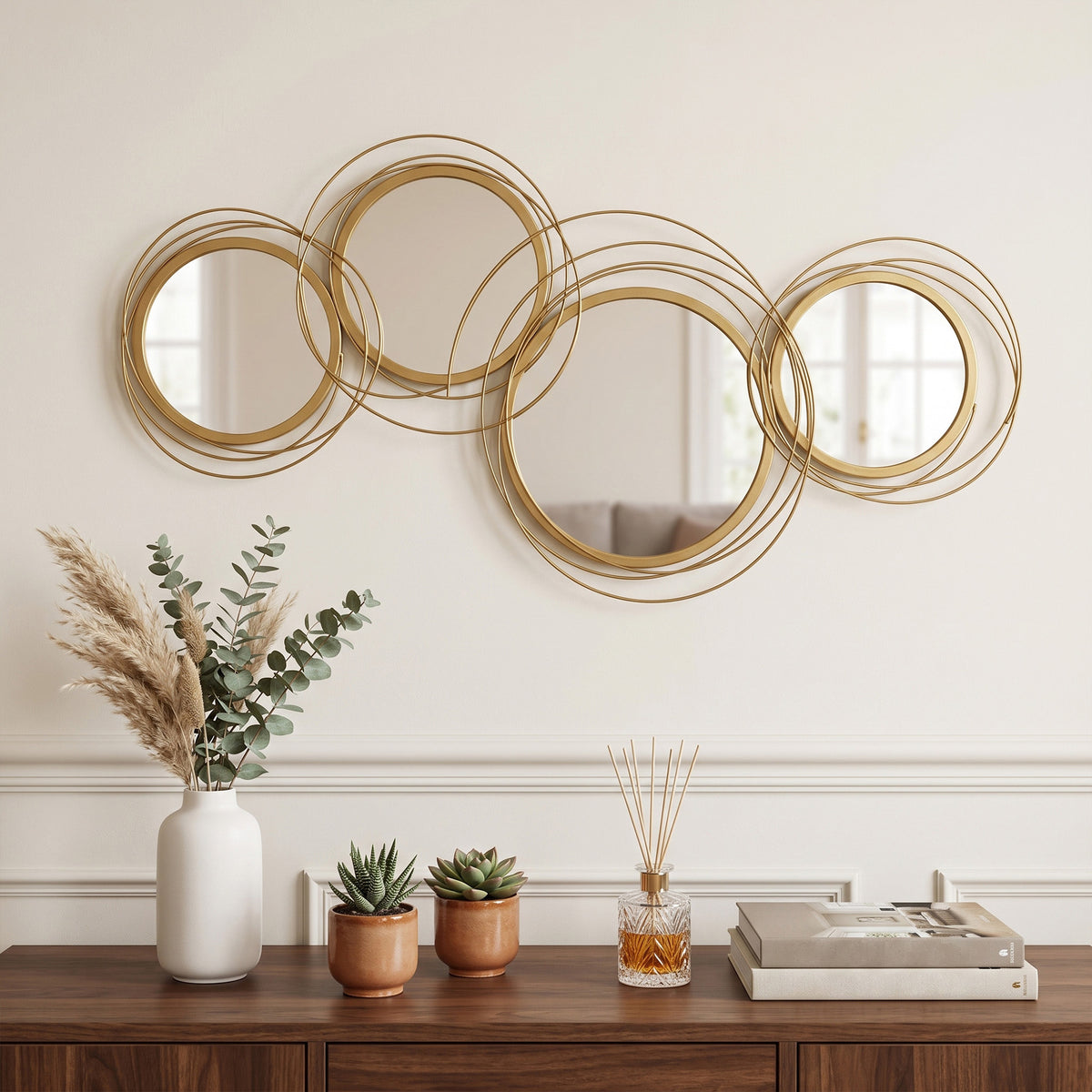 Ensemble de 4 miroirs ronds en métal dorés 107 x 56 cm