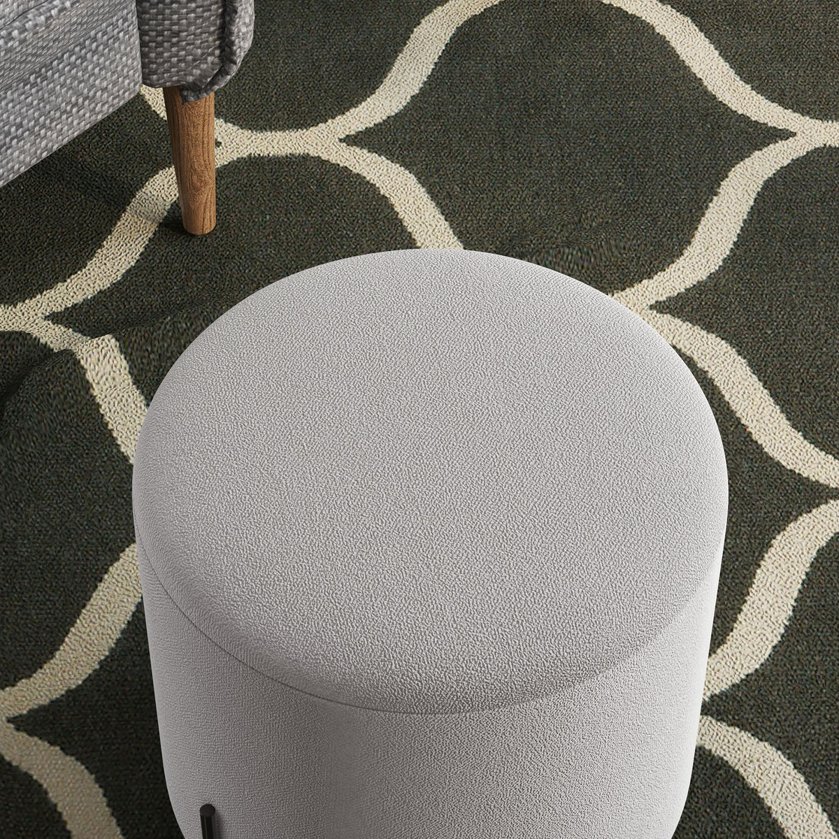 Fluweelzachte poef hocker voetenbank met stalen poten voor woonkamer slaapkamer Ø 35 x 38 cm lichtgrijs