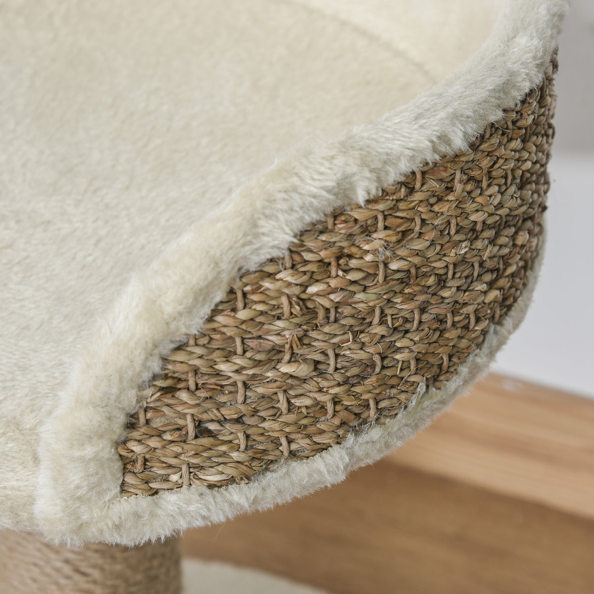 Cat tree climbing tree scratching post design toy hanging pom-pom + plush platform 40 x 40 x 49 cm beige sisal