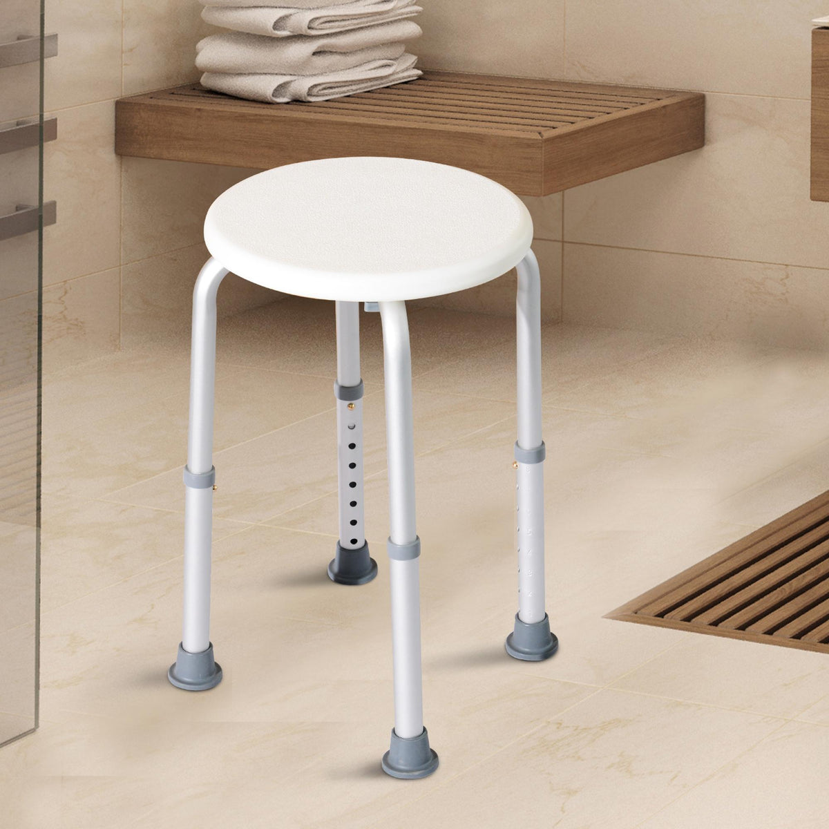 Höhenverstellbarer Duschhocker, ergonomischer Duschsitz, rutschfeste Füße, max. Belastung 136 kg, Alu/HDPE, weiß