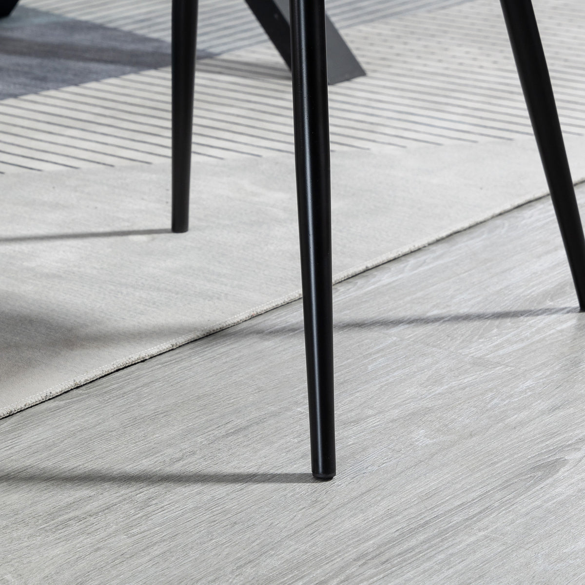 Chaises de Salle à Manger Chaises de Visiteur Design scandinave - Lot de 2 chaises - Pieds effilés métal Noir