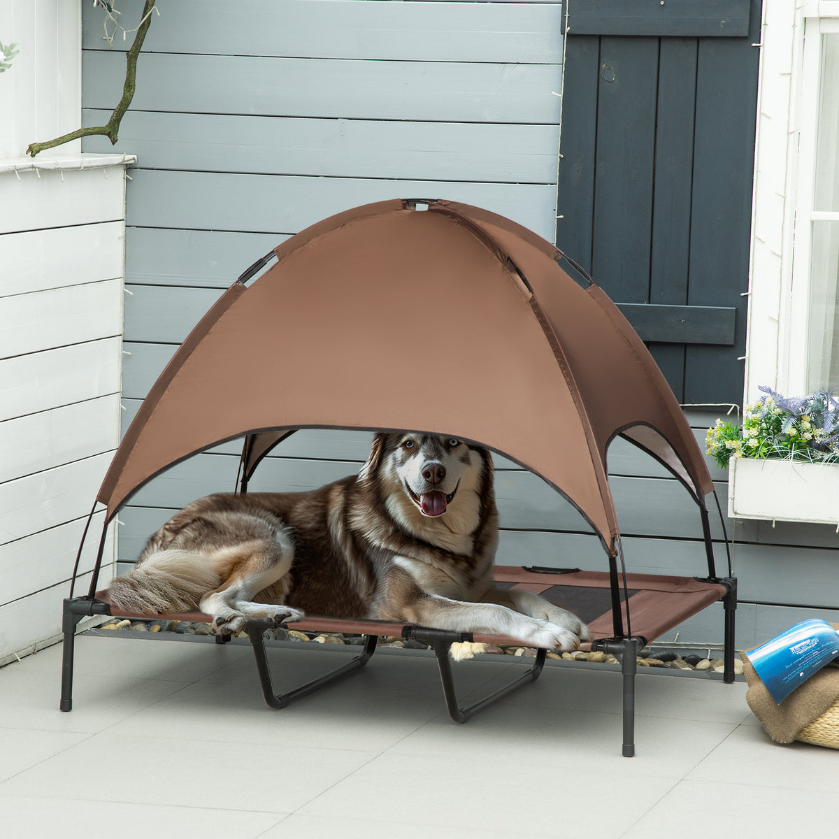 Raised dog/cat bed, UV-resistant micro-perforated Oxford fabric + parasol + carry bag included, brown/black