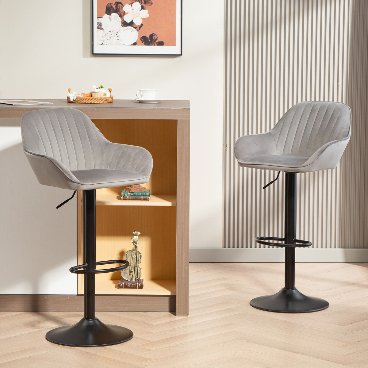 Lot de 2 tabourets de bar, chaises de bar en velours avec dossier, repose-pieds, hauteur réglable et pivotante gris