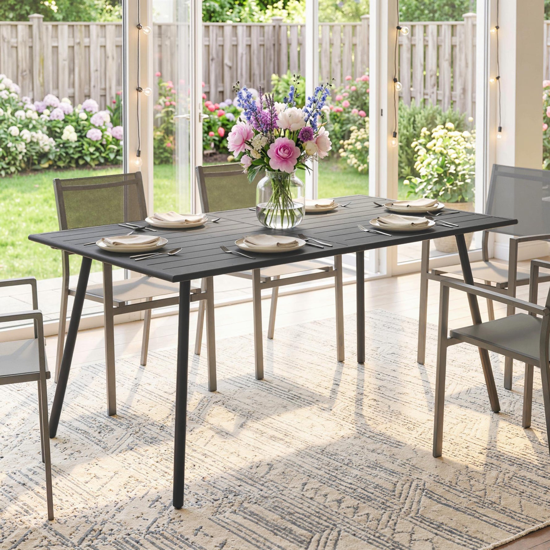 Table à manger de jardin pour 6 personnes avec plateau à lattes pour jardin, patio, terrasse, 150 x 80 x 74 cm, gris