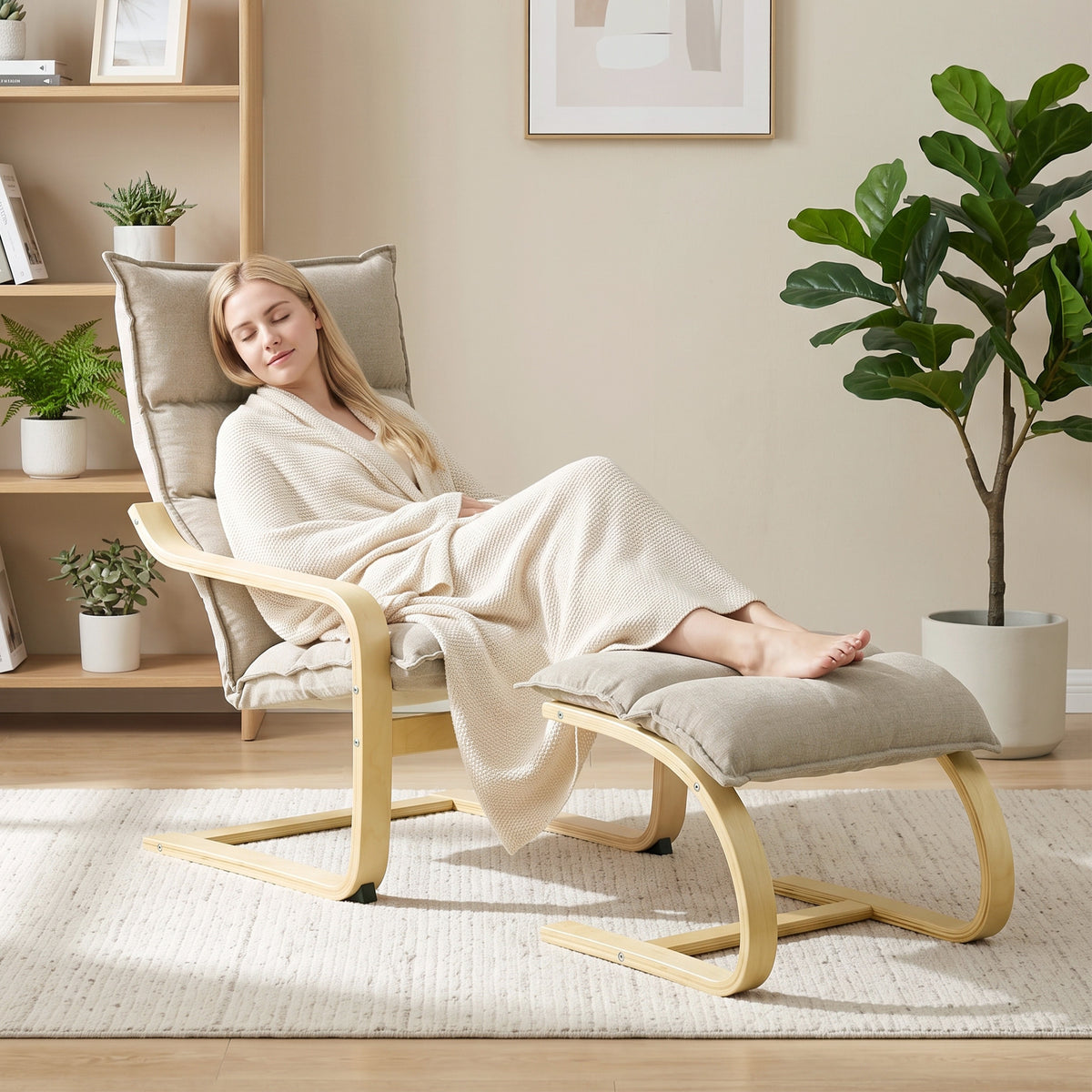 Fauteuil de Salon avec Repose-Pied, Fauteuil d'Appoint en Lin, Assise Large, Dossier Haut, Bascule Douce, Beige