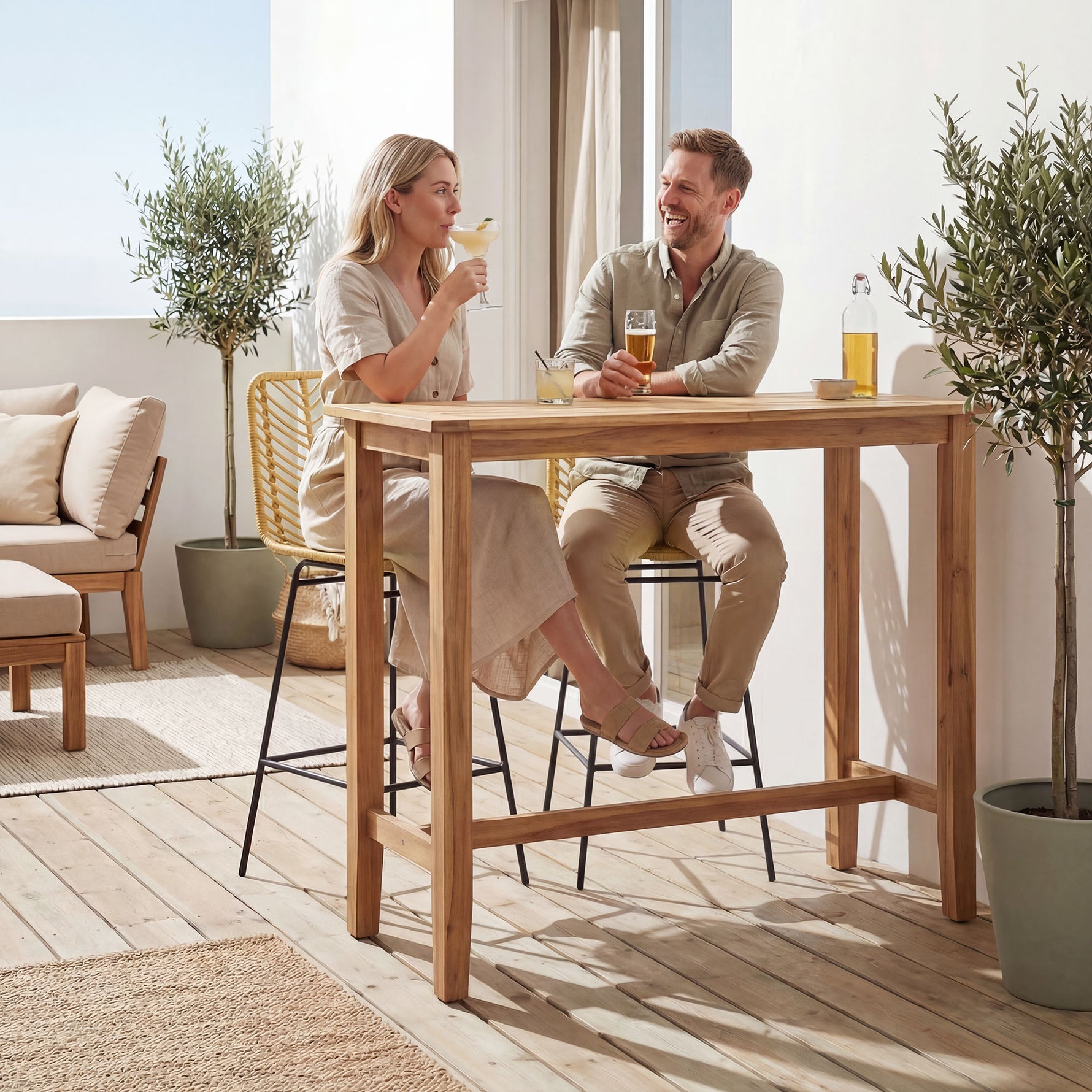 Lot de 2 tabourets de bar design bohème Hauteur 66 cm avec repose-pieds métal et rotin PE - naturel
