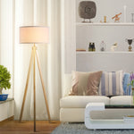 Lampadaire trépied style scandinave 40 W max. dim. 45L x 45l x 152H cm bois de pin lin beige
