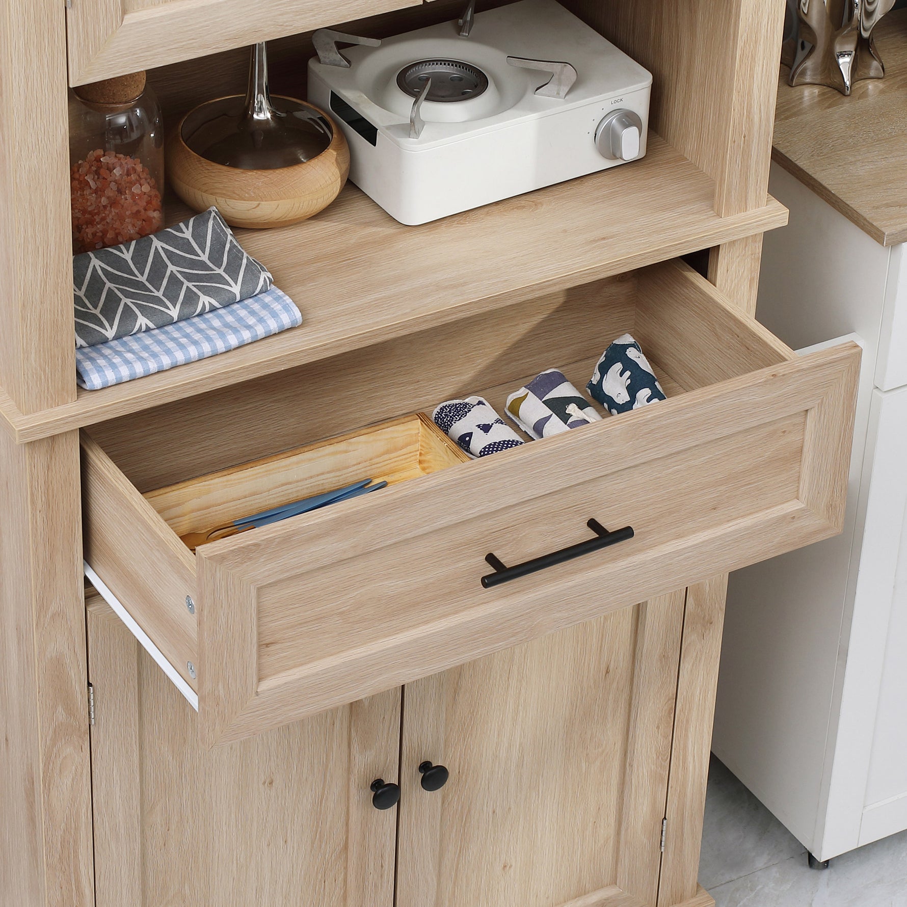 Armoire de cuisine buffet cuisine vaisselier meuble de rangement style moderne avec placards, étagères réglables, tiroir, et niche, pour salle à manger, salon, 74 x 39,5 x 183 cm, chêne clair