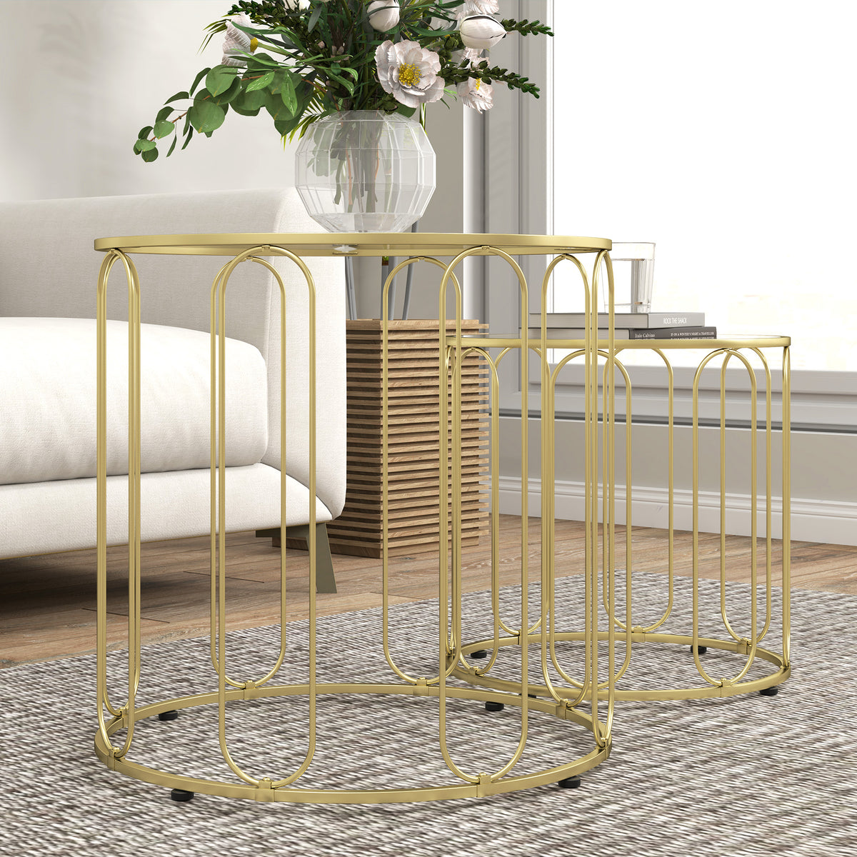Lot de 2 tables basses gigognes rondes modernes avec cadre en métal et plateau en verre, ton doré
