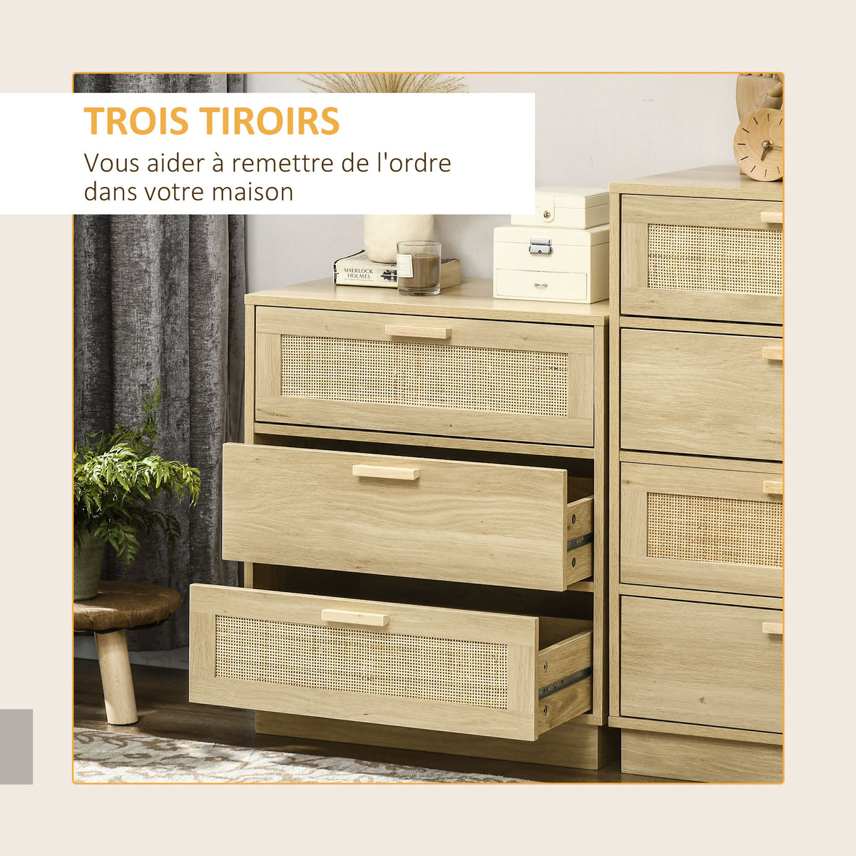 Commode design bohème en rotin avec 3 tiroirs, meuble de rangement pour le salon, le couloir, l'entrée, bois naturel