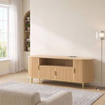 Meuble TV 140 cm avec 2 Prises et 2 Ports, Meuble Télé pour 84 Pouces, 2 Portes Battantes, 2 Portes Coulissantes, Chêne