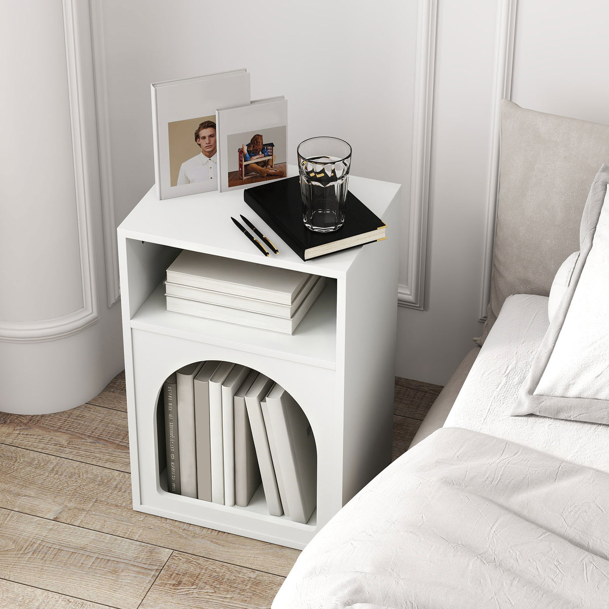 Lot de 2 tables de chevet, table de nuit avec compartiments ouverts, design arqué, 40 x 30 x 60 cm, blanc