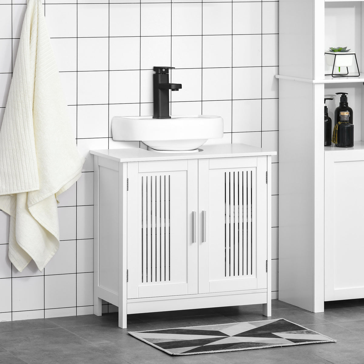 Meuble sous lavabo salle de bain - meuble sous-vasque - 2 portes rainurées avec étagère réglable - poignées alliage aluminium - dim. 60L x 30l x 60H cm - MDF blanc