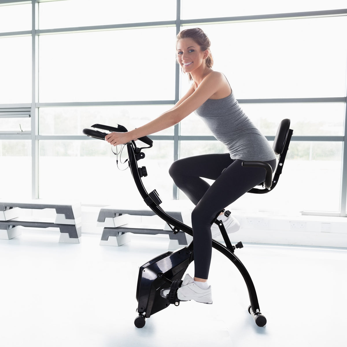 Vélo d'Appartement Pliable 4-en-1 - Ergomètre Magnétique Silencieux avec Cordes de Résistance - Sport Maison et Cardio-training avec Roulettes, Selle Confort et LCD (Max 120kg), Noir