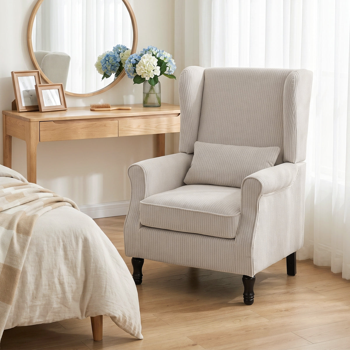 Wohnzimmersessel, moderner Beistellsessel aus Cord mit hoher Ohrensessel-Rückenlehne, Lendenkissen, Beige