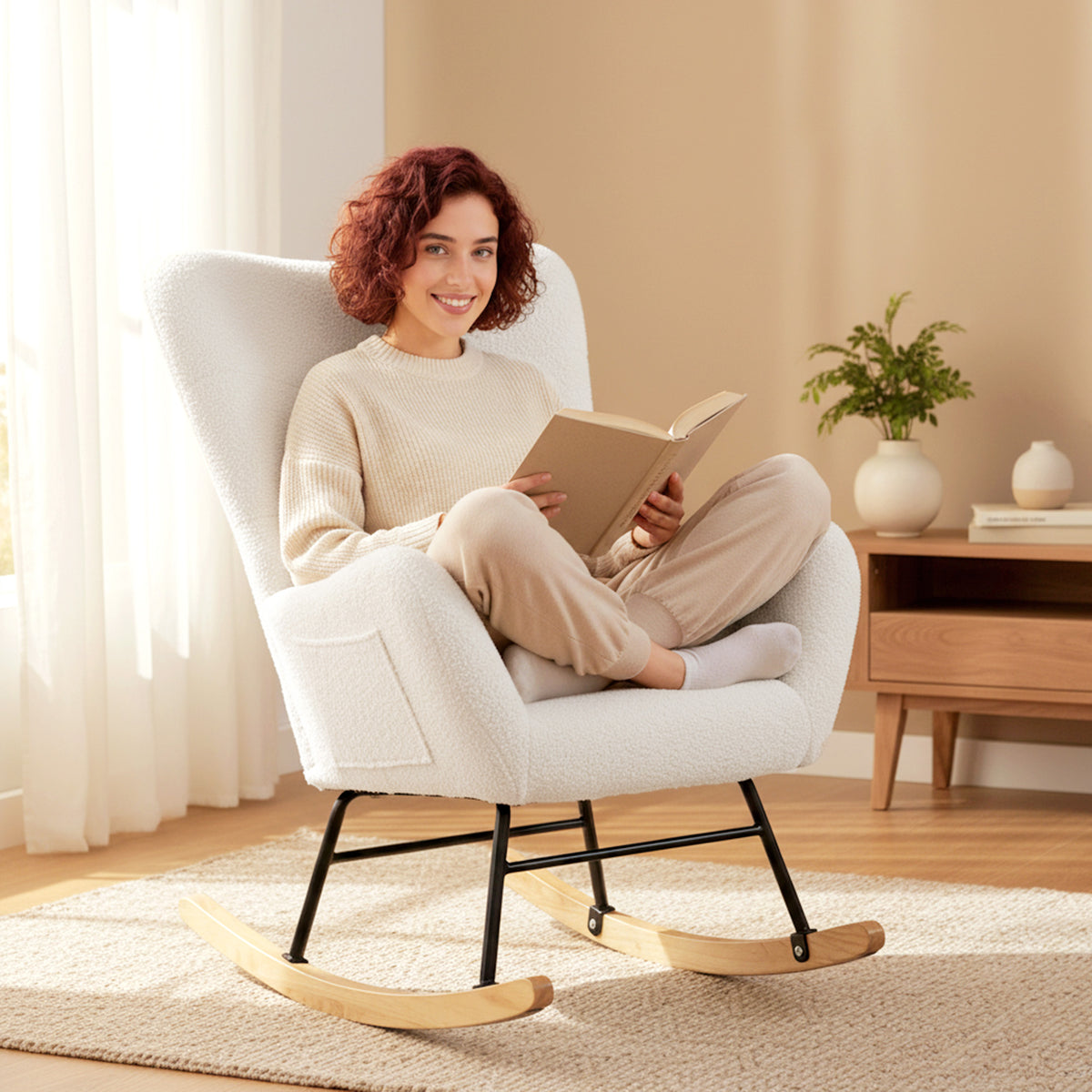 Fauteuil à Bascule, Rocking Chair en Peluche Teddy avec Dossier Haut, Coussin, Pieds en Bois d'Hévéa, Crème