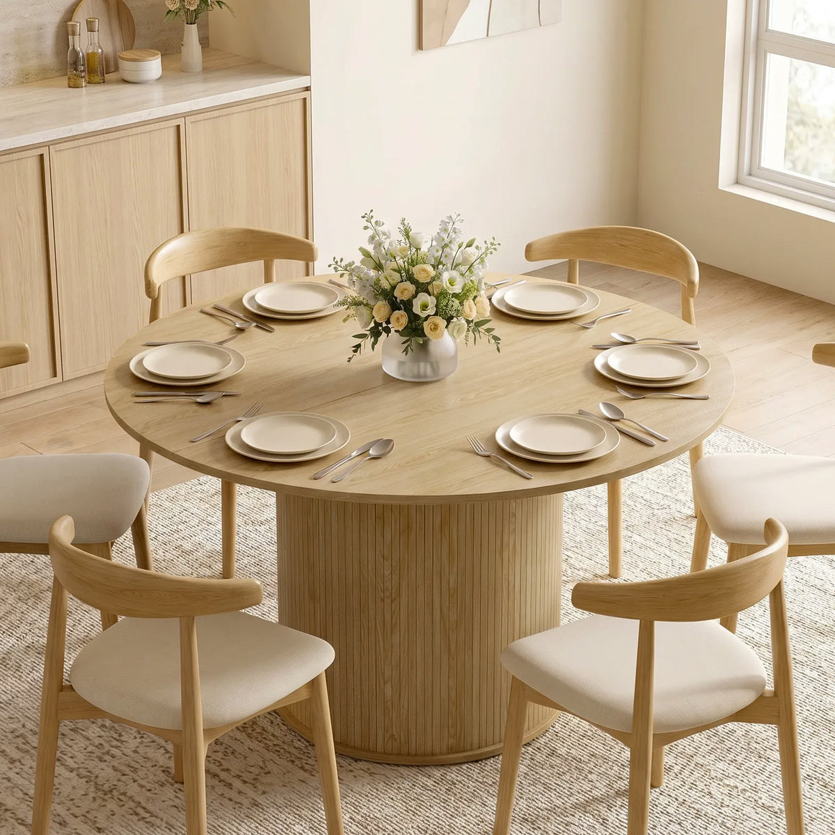 Table à manger ronde pour 4-6 personnes, Ø 120 x 75 cm, table de cuisine avec base cylindrique cannelée, bois naturel