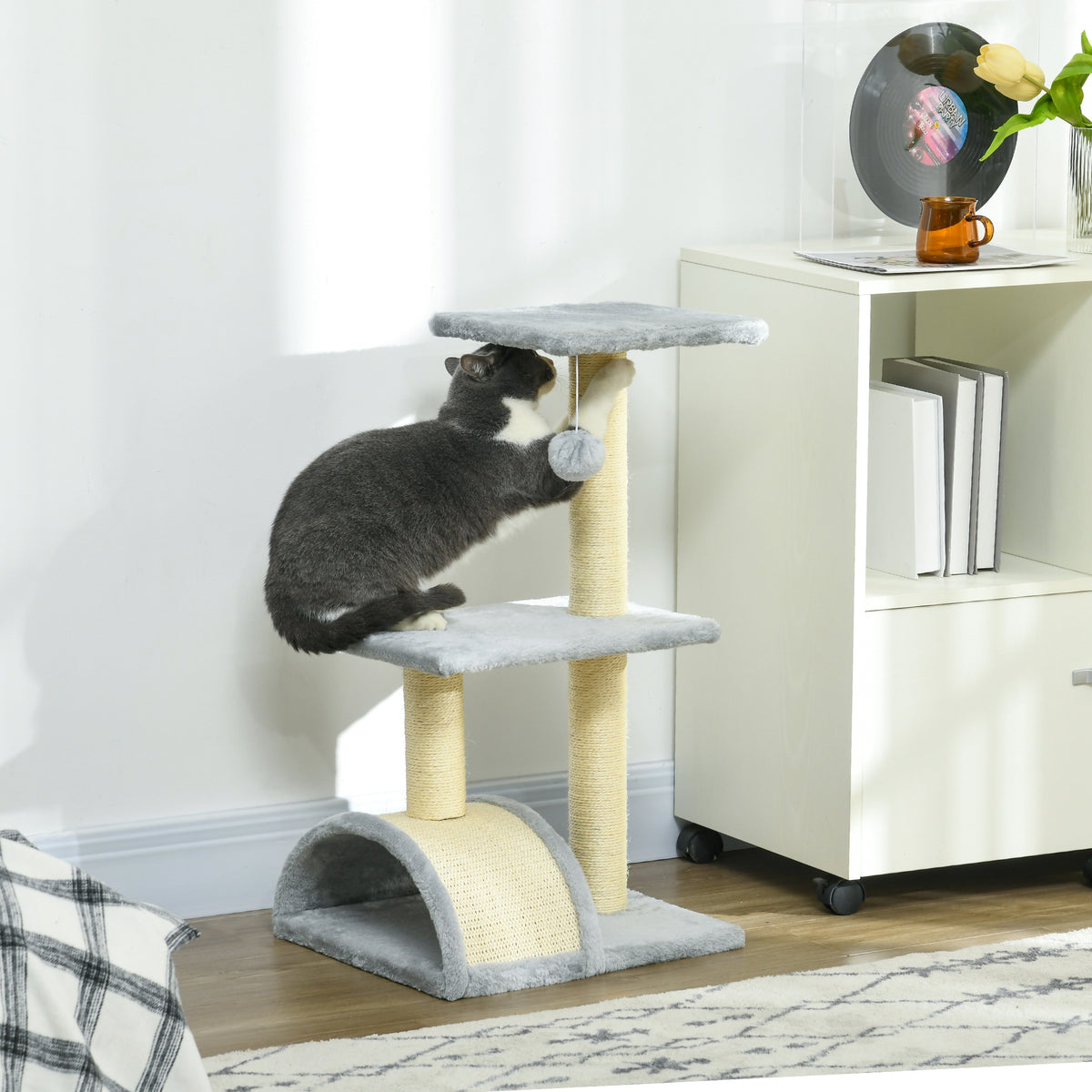 Krabpaal krabmeubel voor katten hoogte 72 cm met hangend speeltje lichtgrijs