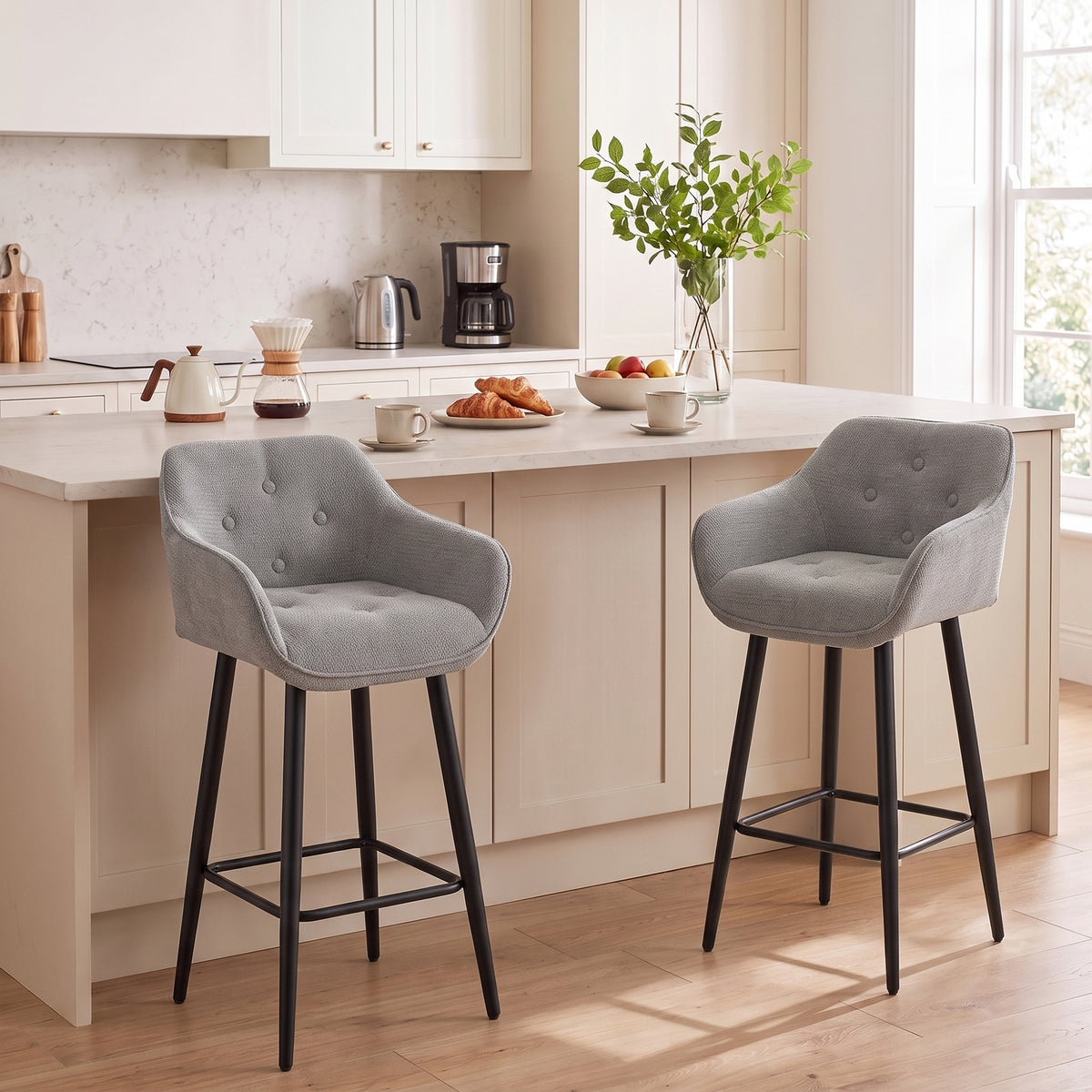 Lot de 2 Tabourets de Bar, Chaises de Bar Rembourrées en Chenille, Assise Large 67H cm, Dossier et Repose-Pieds, Gris