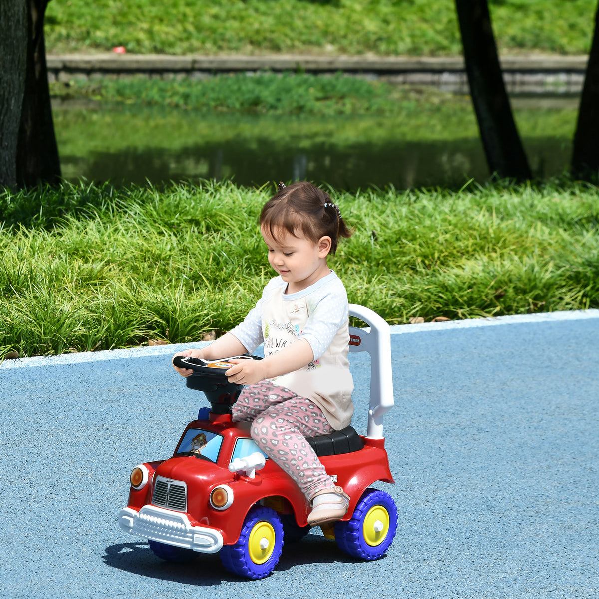 Porteur trotteur Enfants véhicule à pousser camion de pompier 18-36 Mois Coffre phares musique rouge
