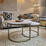 Set van 2 ronde nesttafels met marmerlook blad en stalen frame Ø 74 x 46,3 cm wit goud