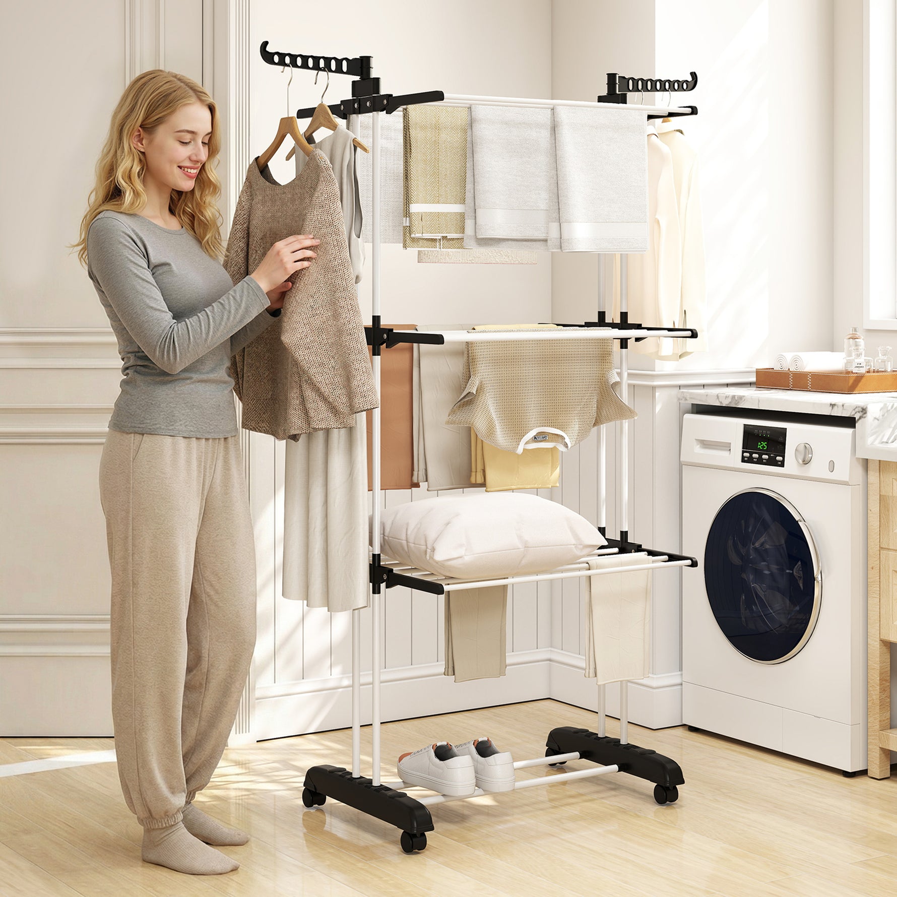 Séchoir étendoir à linge sur roulette pliable ailes latérales intérieure et extérieure 73 x 64 x 177 cm noir argent