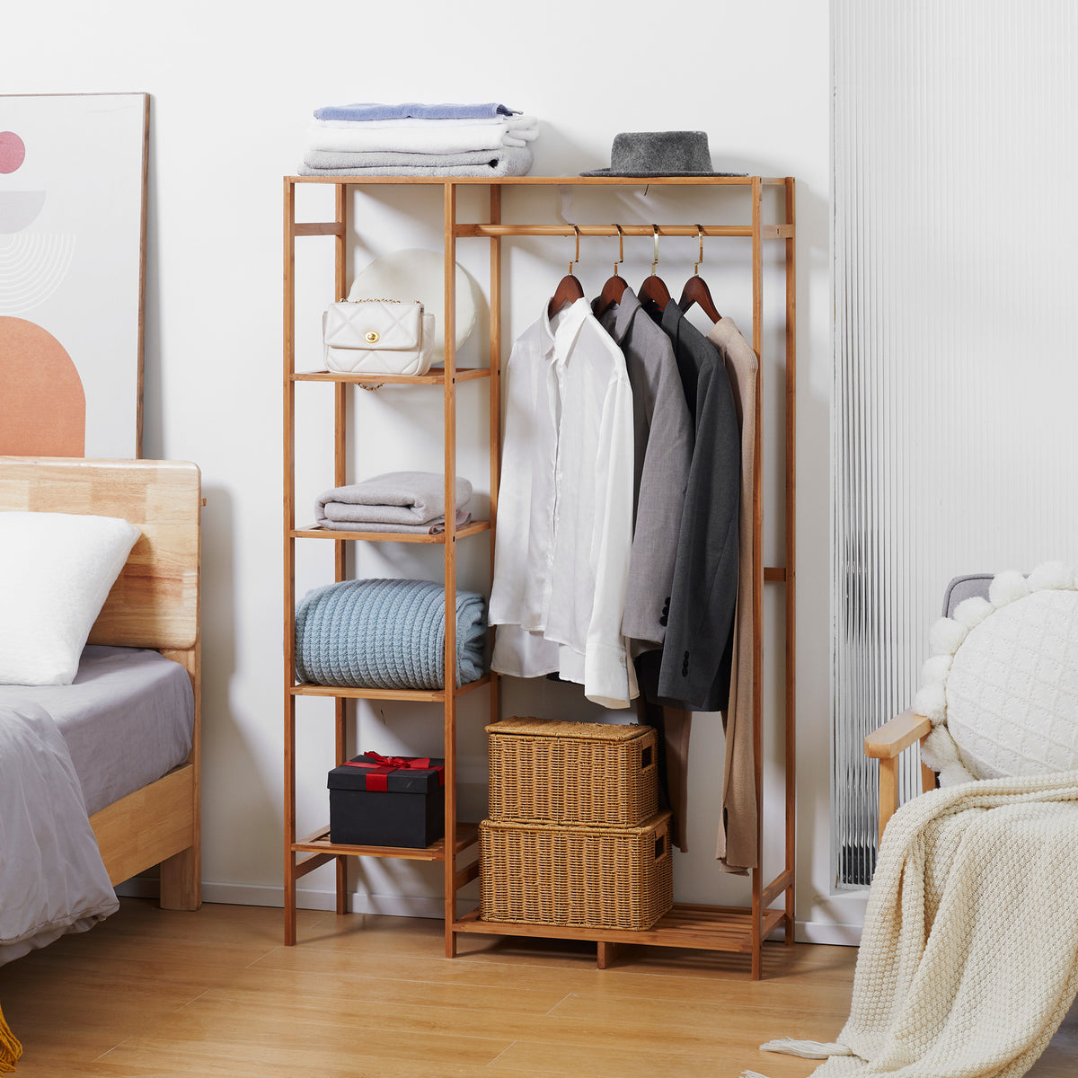 Portant à vêtements en bambou avec étagère de rangement à 6 niveaux et tringle de suspension, 90x30x145cm, bois naturel