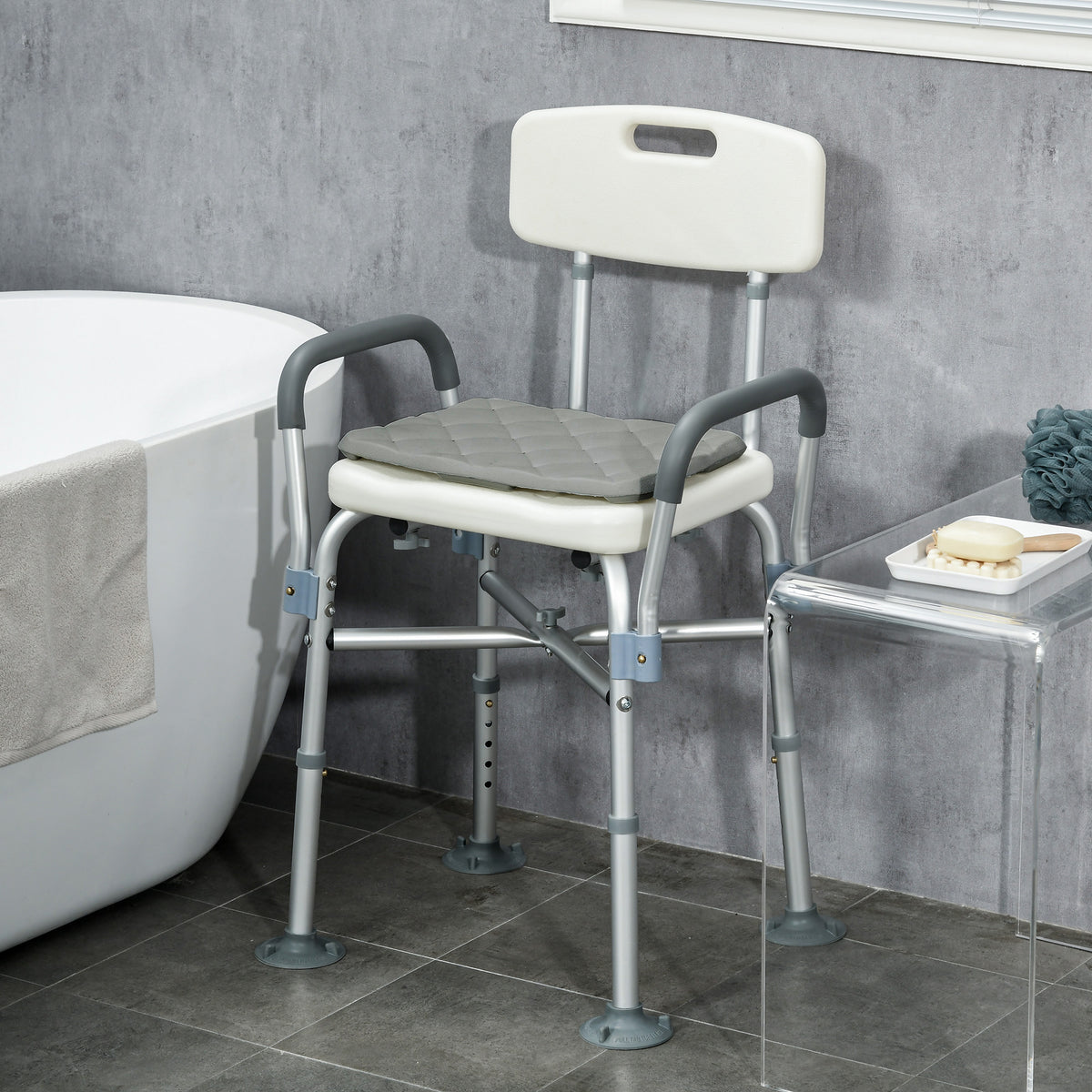 Tabouret de Douche Réglable en Hauteur à 5 Niveaux, Chaise de Douche, Accoudoirs Rembourrés et Coussin Amovible, Gris