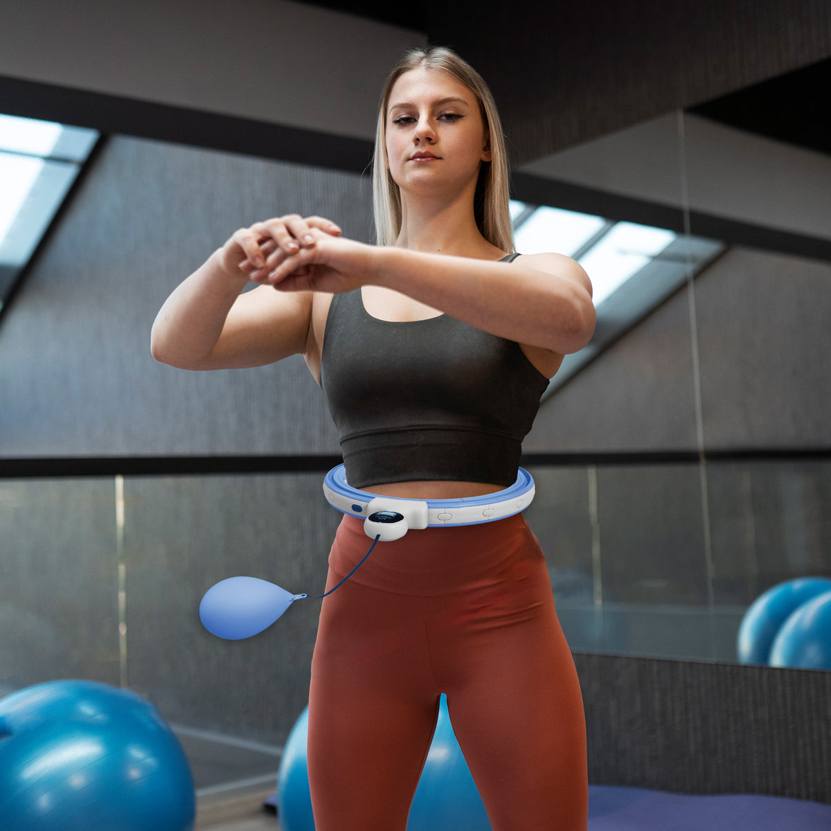 Hula Hoop con Nódulos de Masaje, ajustable de 76 a 113 cm de cintura, 16 segmentos extraíbles, azul claro