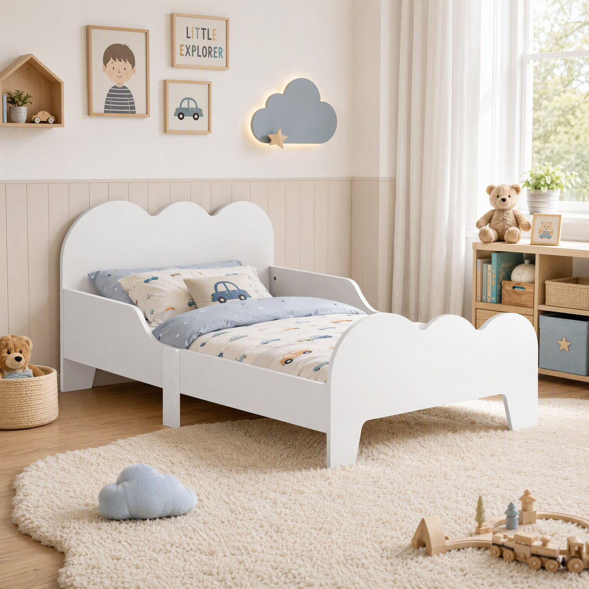 Toddler floor bed 70x140 cm with safety rail, slatted base included, and cloud decorations, white