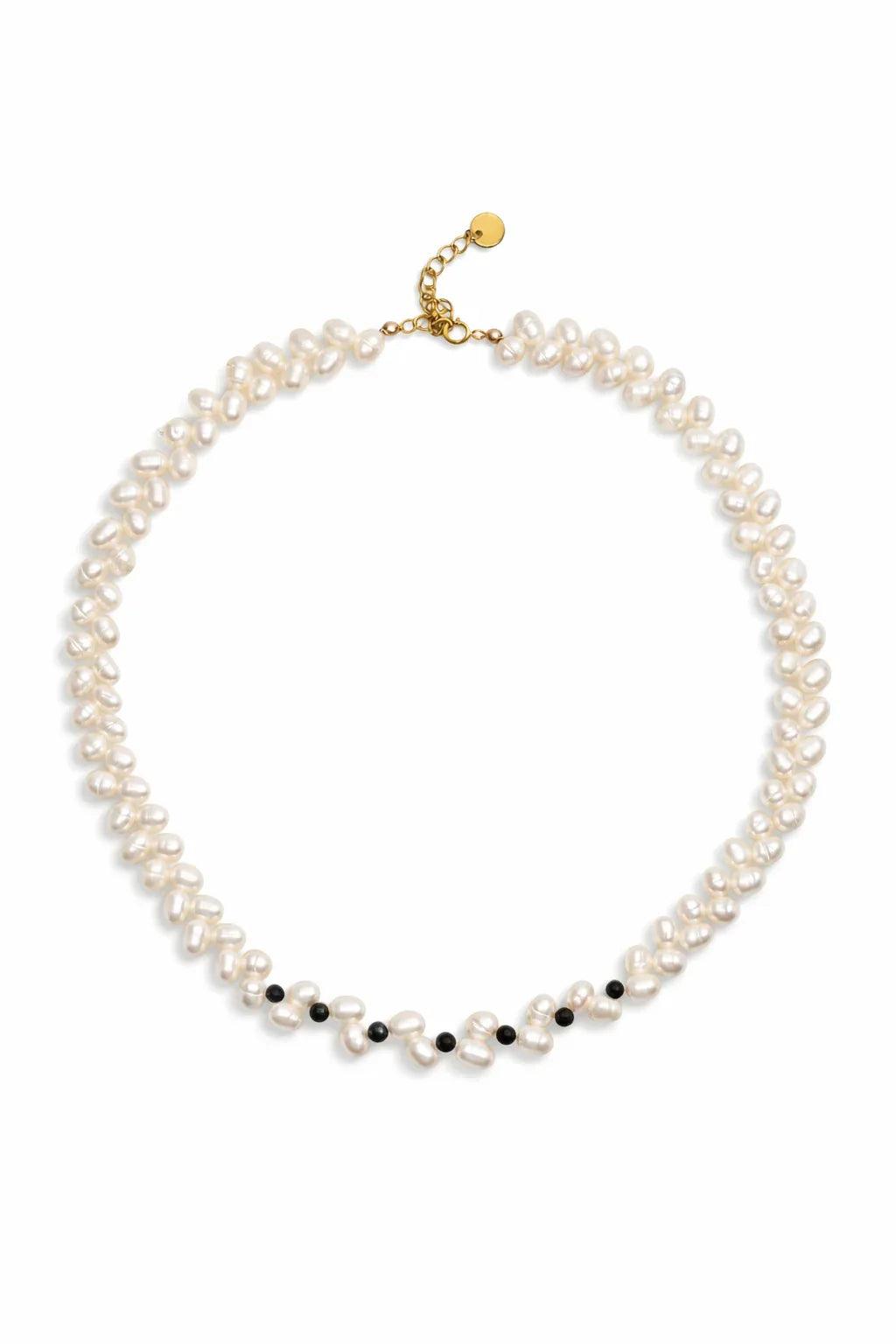 Collier Jo en perles de culture nacrées