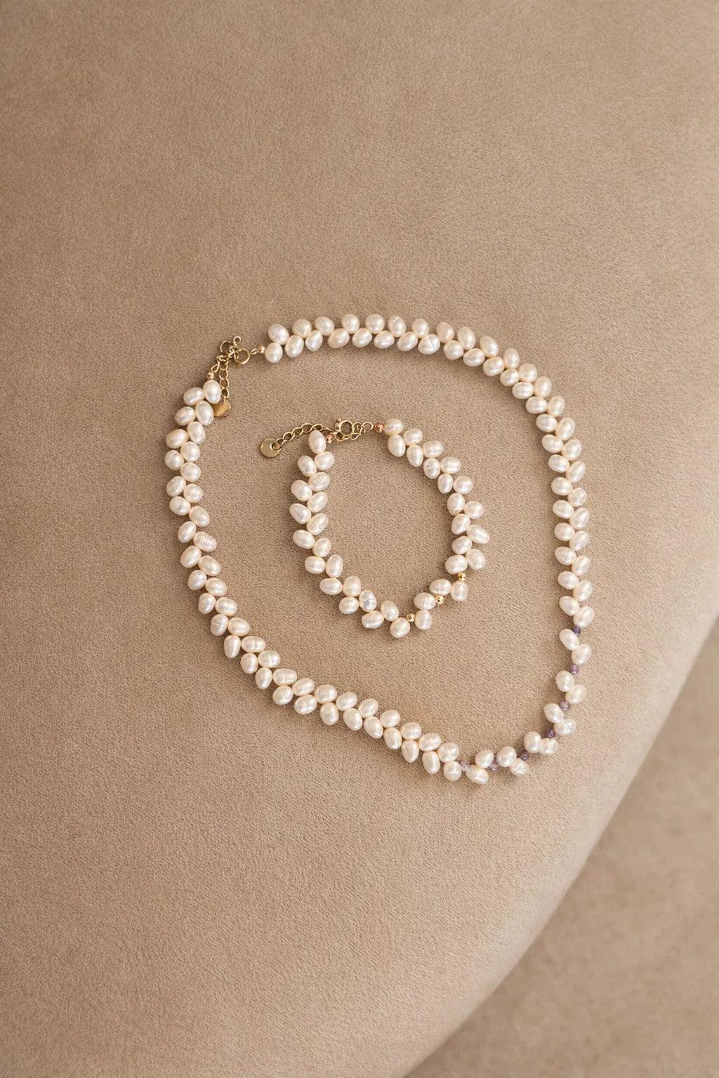 Collier Jo en perles de culture nacrées