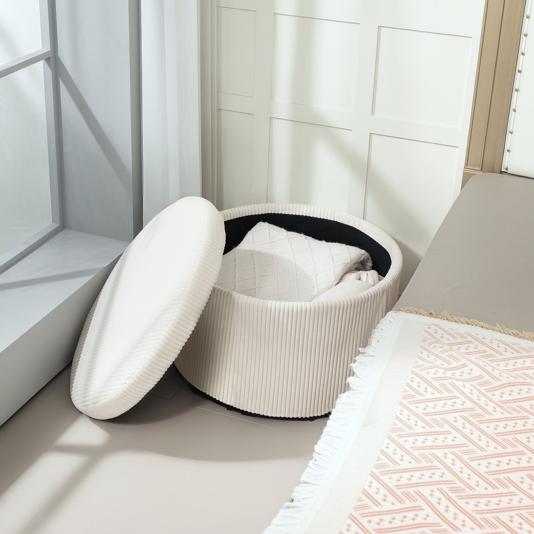 Pouf coffre rangement, tabouret rond, pouf repose-pieds en velours côtelé, charge 120 Kg, Ø 60 x 41 cm, beige
