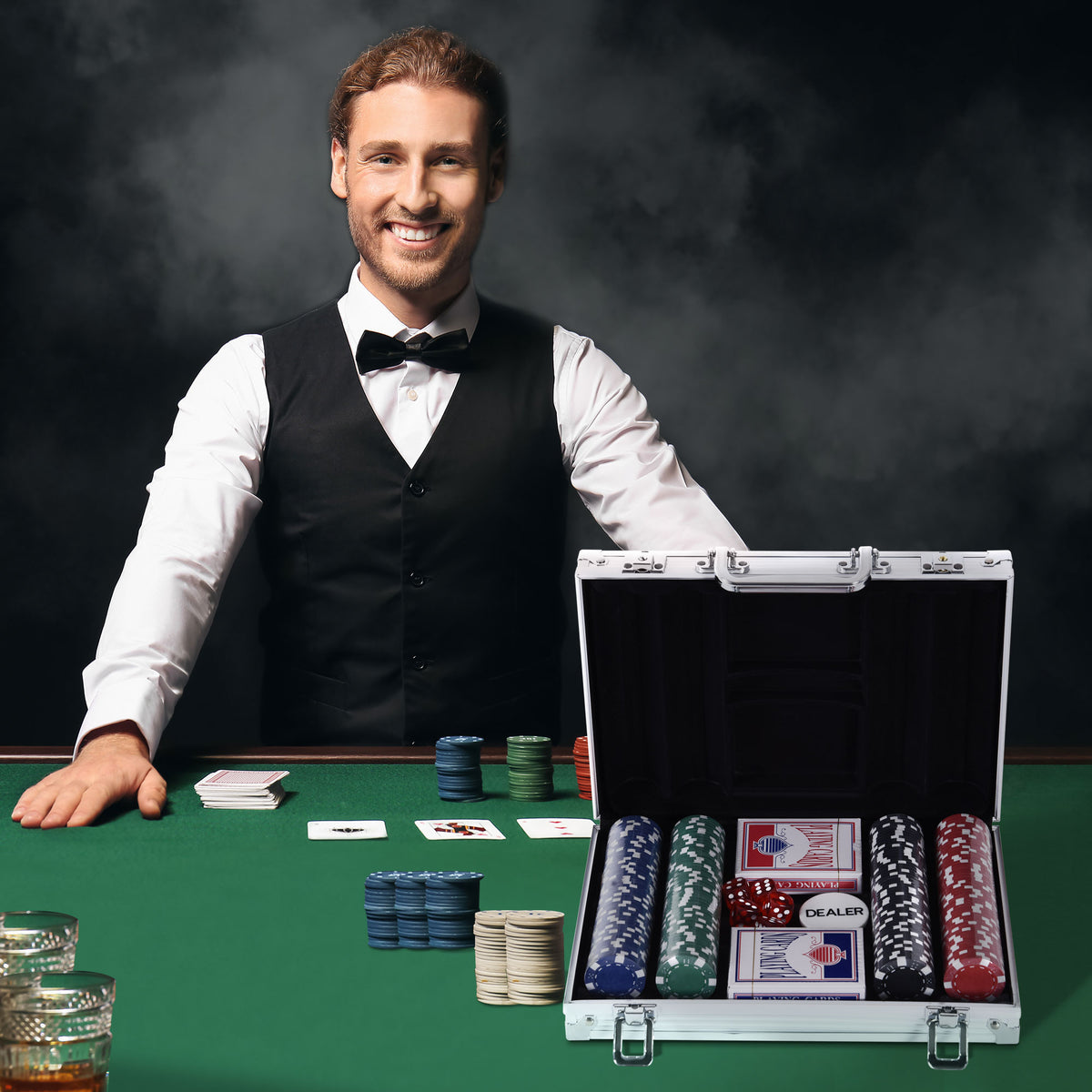 Mallette de Poker Coffret de Poker Complet avec 200 jetons 2 Jeux de Cartes + 2 clés Aluminium