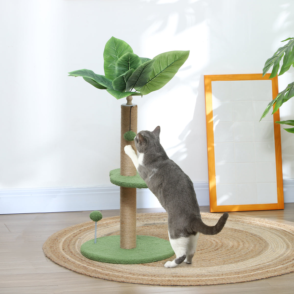 Krabpaal klimboom voor katten hoogte 83 cm met jute krabpaal, speelballen, pluche plateaus