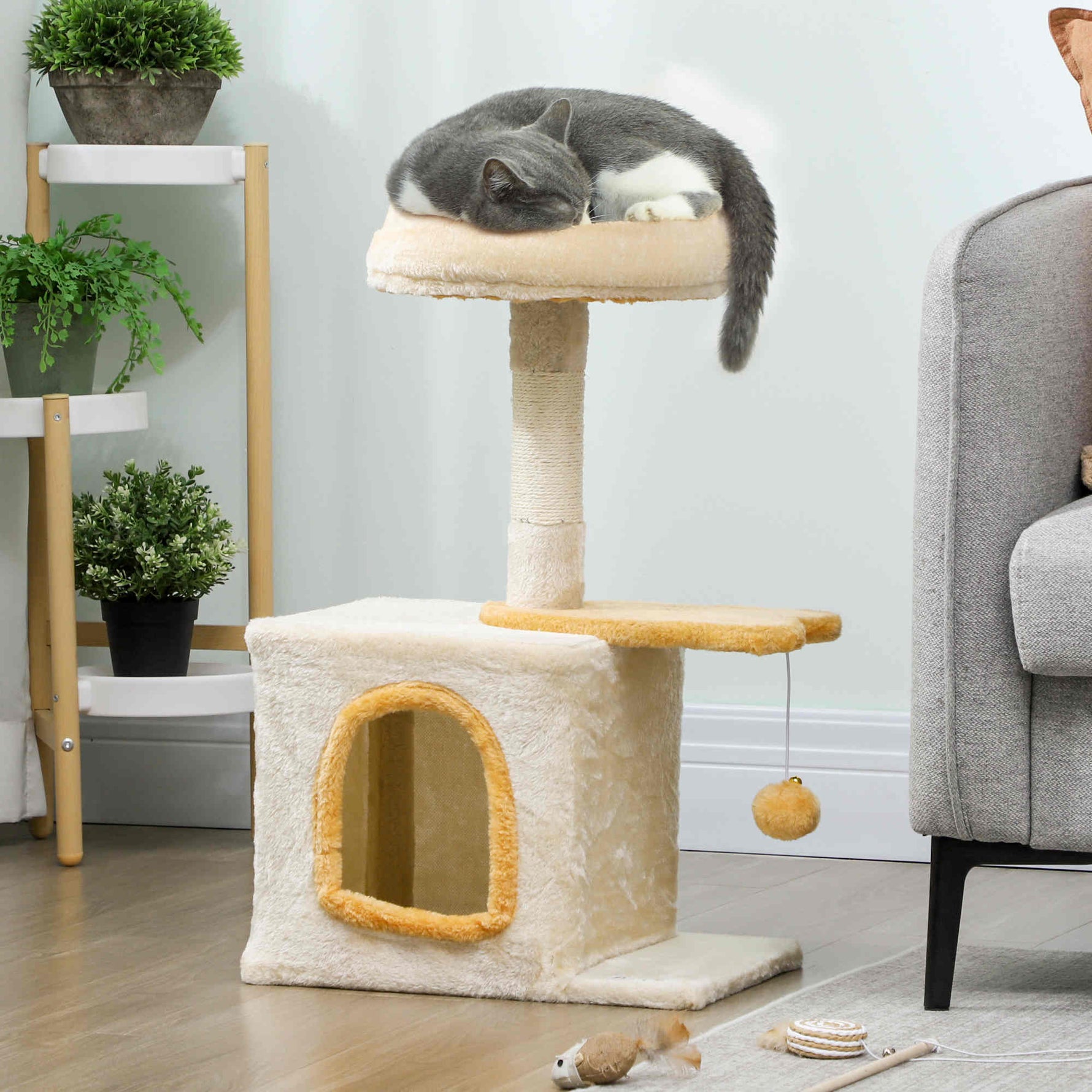 Arbre à Chat 72 cm, Perchoir Doux, Plateforme en Forme de Poisson, Niche en Peluche, Poteaux en Sisal, Balle, Beige