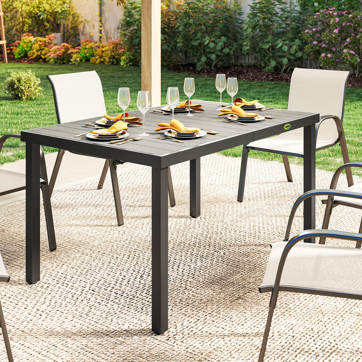 Table de jardin pour 4 à 6 personnes, table à manger extérieure avec plateau à lattes, 140 x 90 x 74 cm, gris