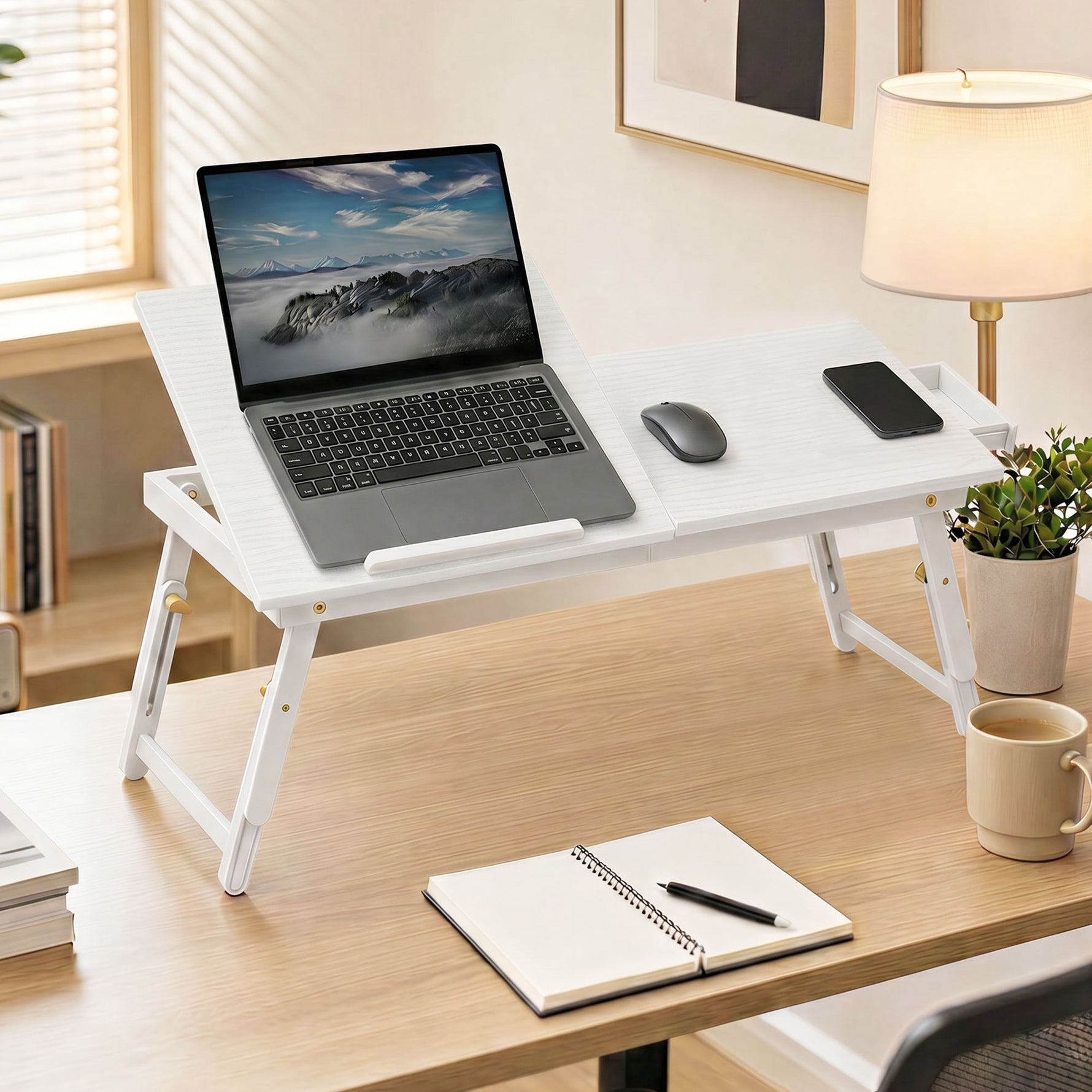 Table de lit pliable et réglable, plateau de lit pour ordinateur portable en bambou plateau inclinable 83,5x33x34cm blanc