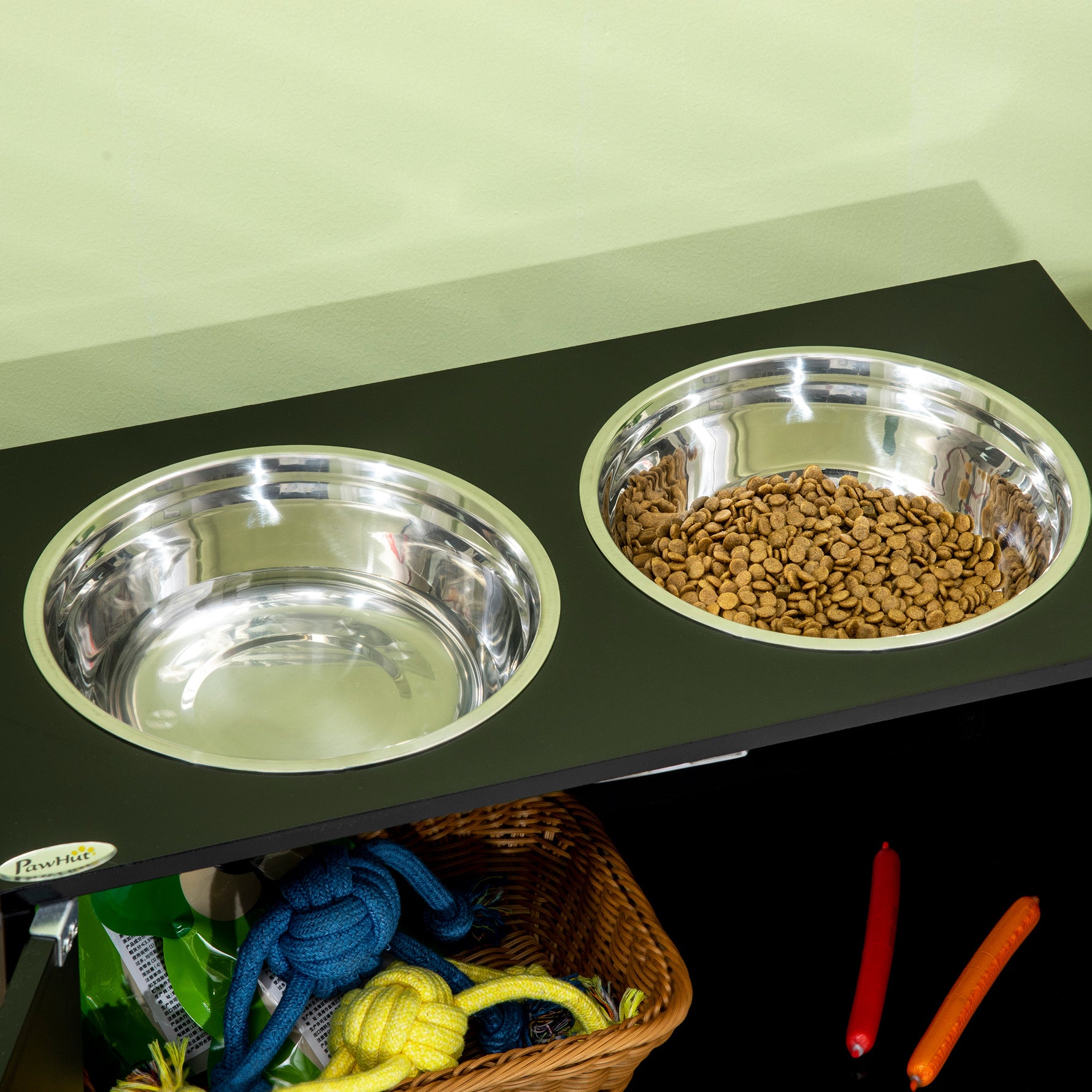 Gamelles chiens surélevées gamelle double chien chat porte-gamelles 60 x 30 x 35,5 cm 2 gamelles 2L acier inox incluses