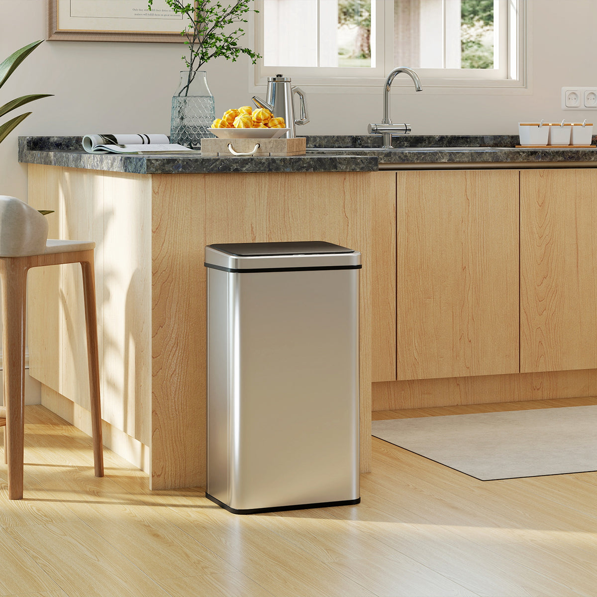 50L-eko sentsoredun zakarrontzia, itxiera leuneko estalkia, altzairu herdoilgaitzezko sukaldeko zakarrontzi automatikoa, zilar kolorekoa